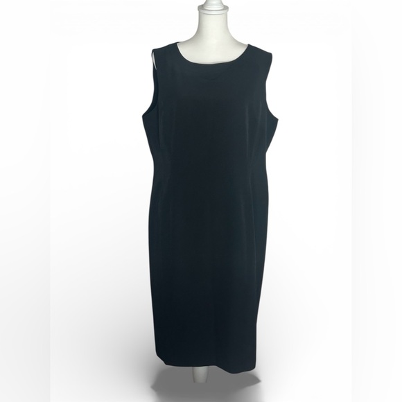 Kasper Dresses & Skirts - EUC Kasper Classic Black Midi Dress Sleeveless size 14 crew neckline zip back